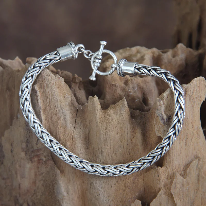 Classic pearl bracelet designs-Balinese Python Men's Sterling Silver Chain Bracelet from Indonesia