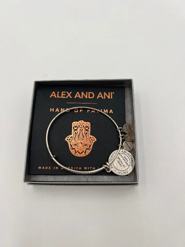 Fashion bracelets for teenagers-Bracelet Charm By Alex And Ani