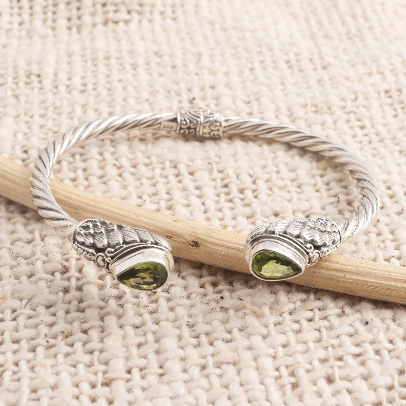 Personalized birthstone bracelet gifts-Fancy Feathers Wing Motif Peridot Cuff Bracelet