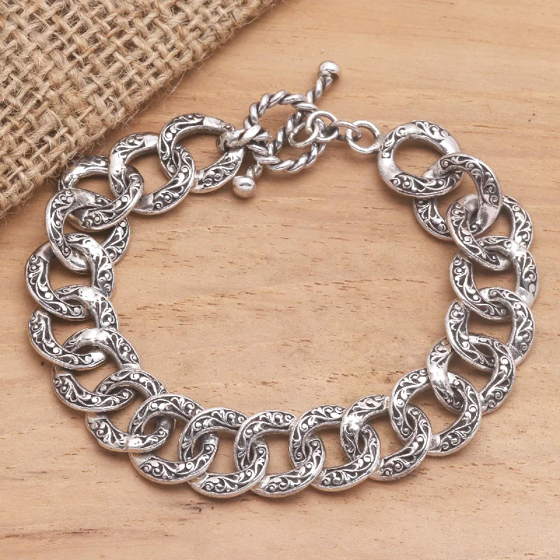 Nature-inspired bracelet designs-Locked Artisan Crafted Sterling Silver Link Bracelet