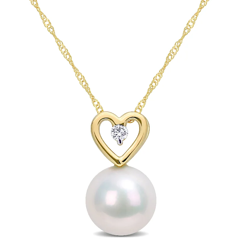 trendy choker necklace for women-Miadora 9.5-10mm Cultured Freshwater Pearl and Diamond Accent Heart Drop 10k Yellow Gold