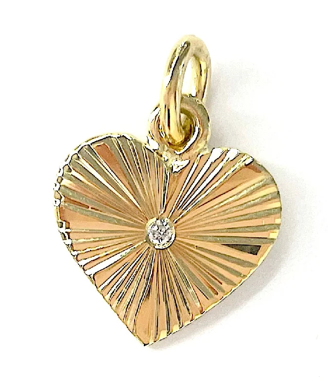 crystal heart necklace for healing-Heart Pendant with Diamond