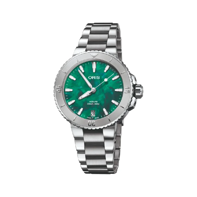 fashion watches for ladies -ORIS X BRACENET 36.5mm - Green on Bracelet