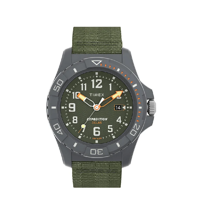 men’s watches with sporty designs -Expedition North Freedive Ocean Date 46mm Acetate Band